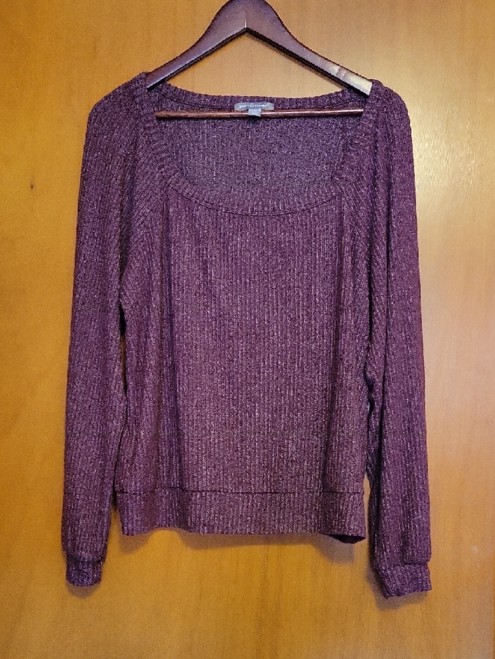 Women's Ribbed Scoop Neck Sweater - Plum - Picture 2 of 6
